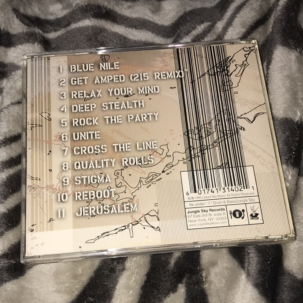 1998 Liquid sky Music 1.8.7 quality rolls CD - Picture 2 of 3